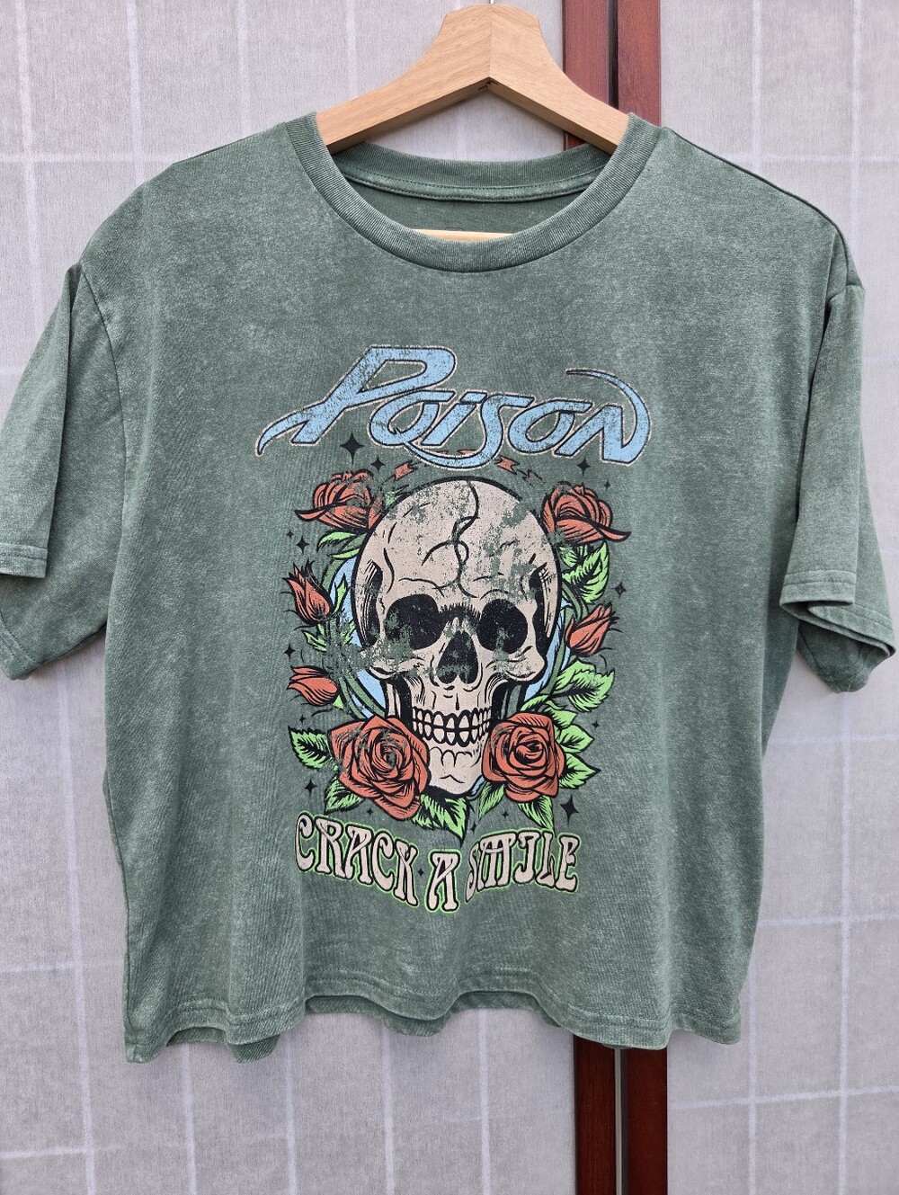 Poison Crack A Smile Graphic Tee Acid Wash Green Skull Floral Edgy Grunge XL